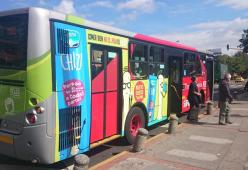 publicidad en transmilenio de alpina