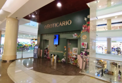 Publicidad en Ascensores de centros comerciales