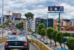 Valla publicitaria de Ron Viejo de Caldas en Bogotá