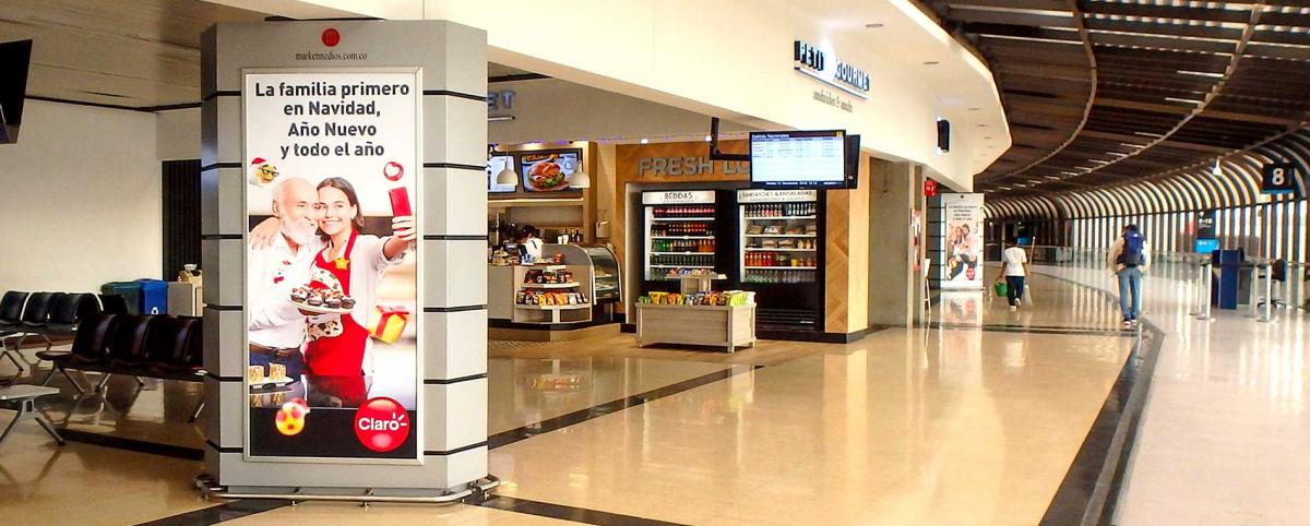 Publicidad en Aeropuertos de Marketmedios con Claro