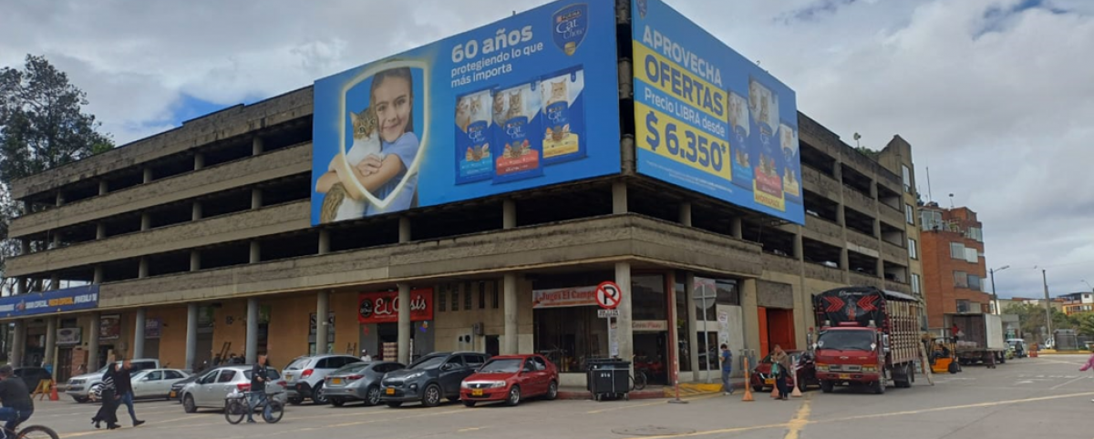 Fachada en Plaza de Mercado Corabastos