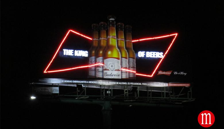 Publicidad Exterior Budweiser