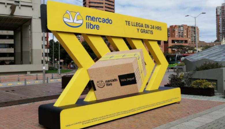 Publicidad exterior en parques