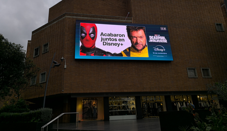 Disney + en DOOH
