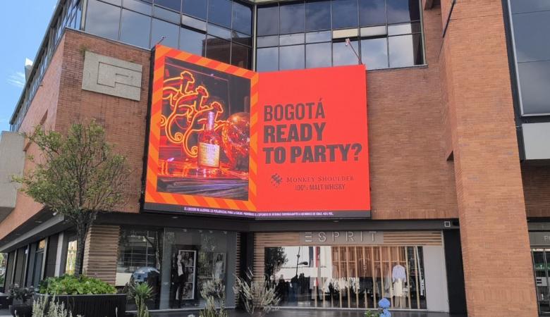 Monkey en Publicidad Indoor del Andino