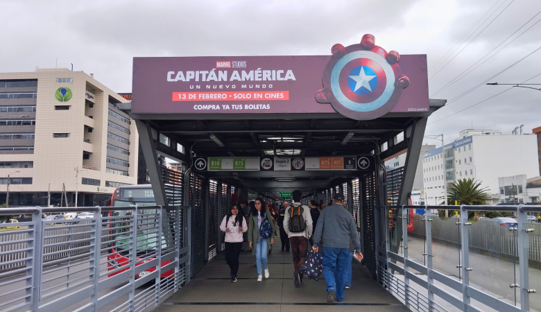 Capitán América en Transmilenio