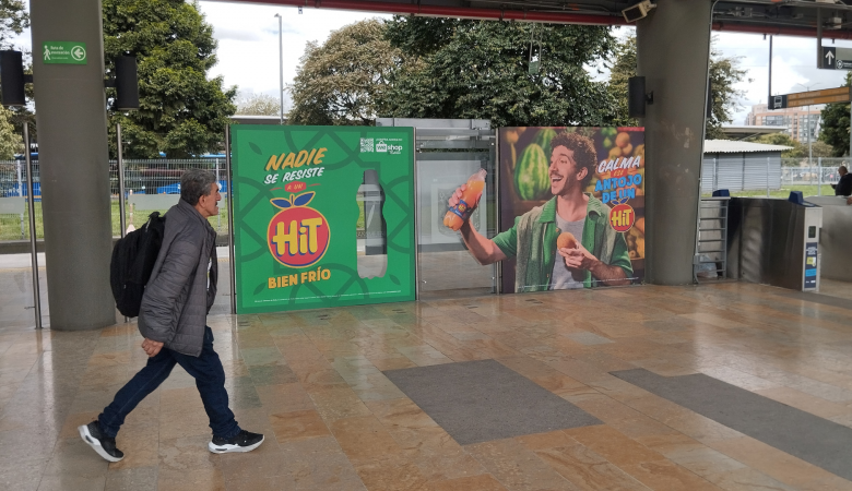 Hit en Portales de Transmilenio