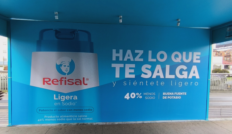 Tunel fachada transmilenio