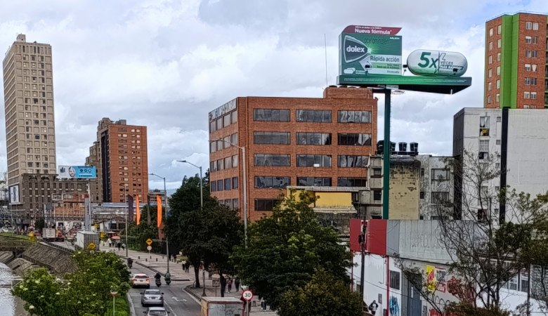 Dolex con volumetría en la vía