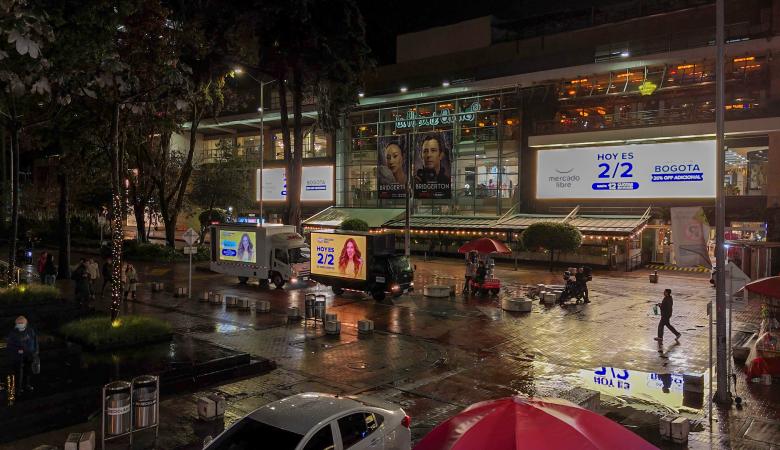 Mercado Libre en Carros Vallas Marketmedios