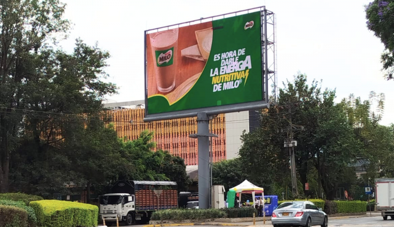 Milo en plazsa de mercado