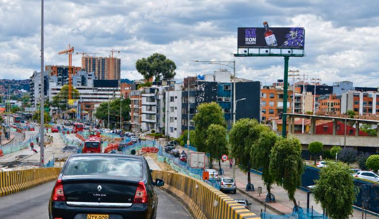 Valla publicitaria de Ron Viejo de Caldas en Bogotá