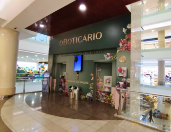 Publicidad en Ascensores de centros comerciales